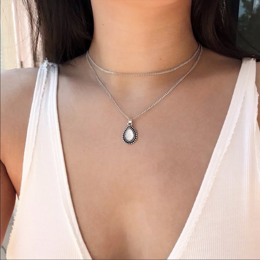 Moonstone Beautiful Layered Necklace - Picture 6 of 6